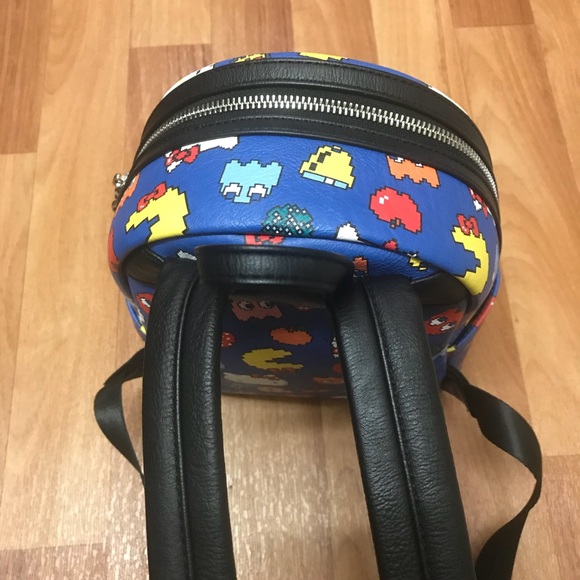 SOLD - Loungefly Hello Kitty Mini Backpack - Picture 3 of 4